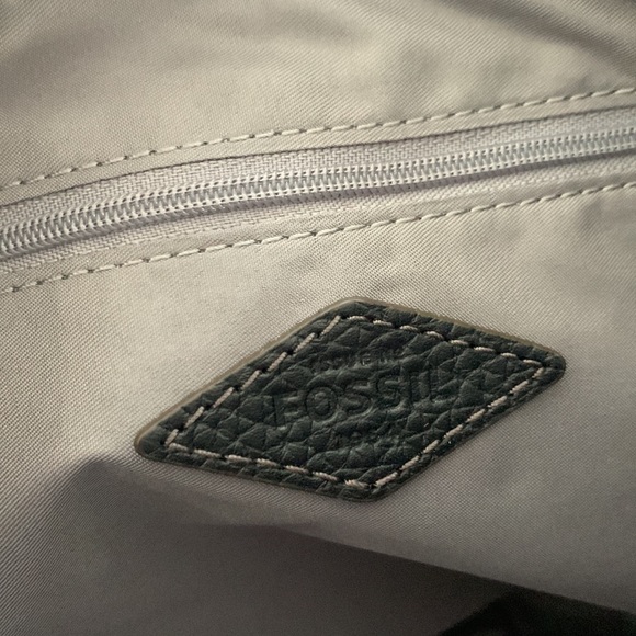 Fossil NWT Black Leather Crossbody/Shoulder Bag - Picture 14 of 16